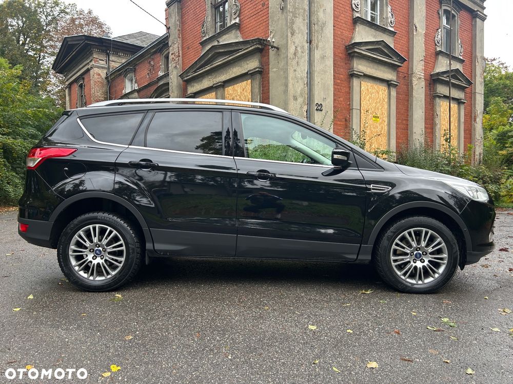 Ford Kuga 2.0 TDCi 2x4 Titanium - 7