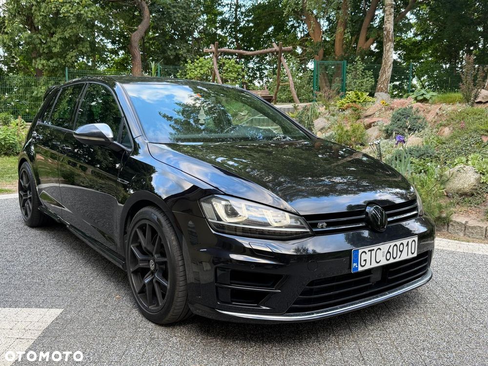 Volkswagen Golf - 11