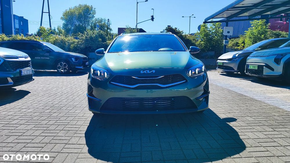 Kia Ceed 1.5 T-GDI Tribute - 2