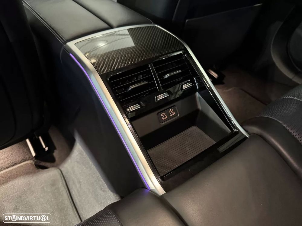 BMW 840 Gran Coupé d xDrive Pack M - 39