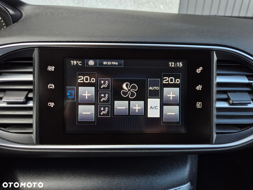 Peugeot 308 1.6 THP Allure - 9