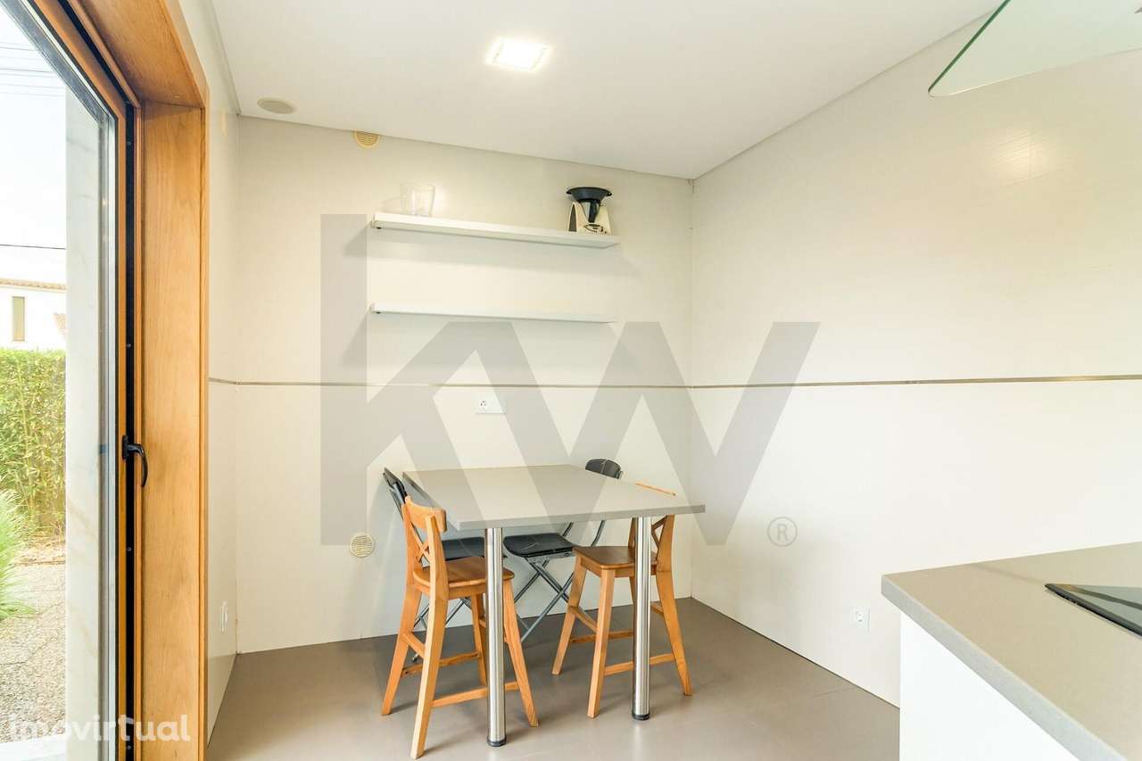 Casa moderna mobilada com comodidades exclusivas na Praia do Magoito - Grande imagem: 5/41