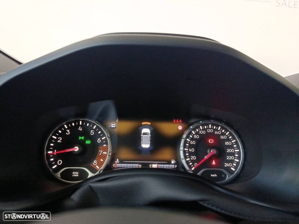 Jeep Renegade 1.0 T Limited - 24