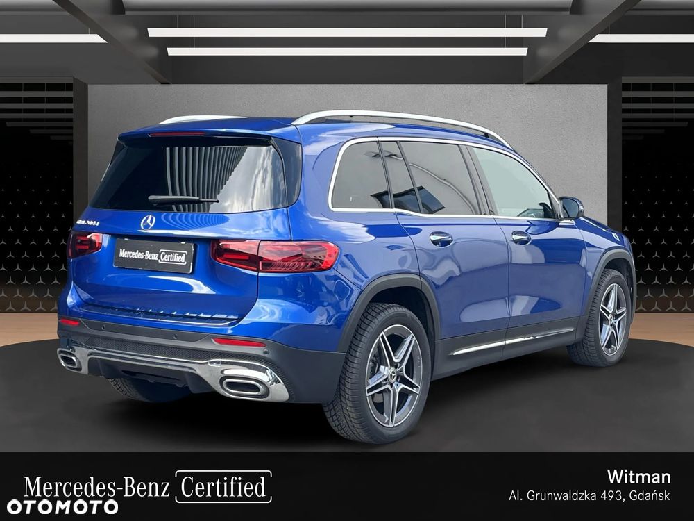 Mercedes-Benz GLB - 2