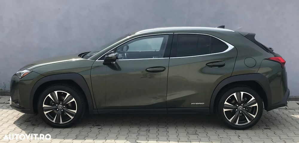 Lexus UX 250h E-FOUR Luxury ML - 10