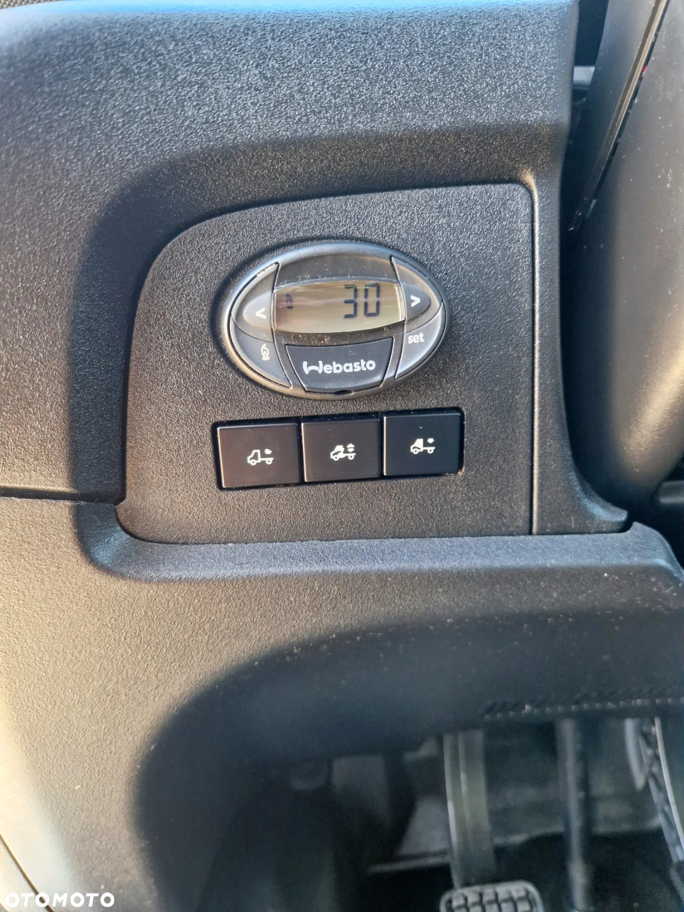 Iveco 35S17 3,0 HPI 170 KONNA CHŁODNIA THERMO KING IZOTERMA KONTENER 4,2M WINDA KLIMA WEBASTO GWARANCJA - 16
