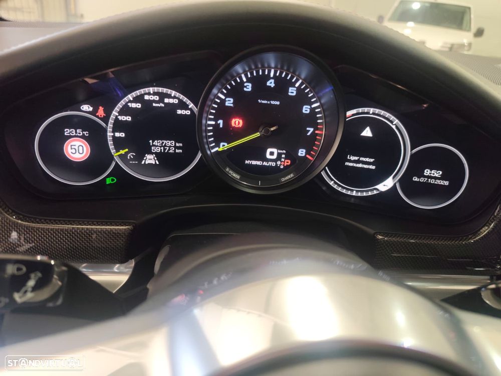 Porsche Panamera - 17