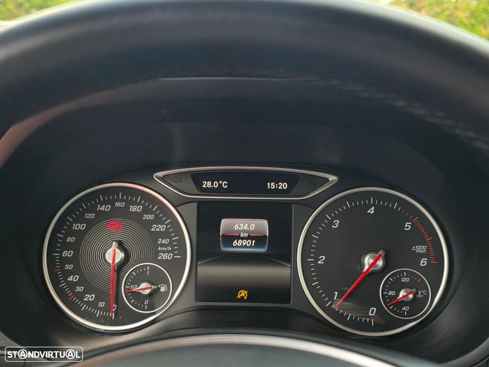 Mercedes-Benz B 180 - 13