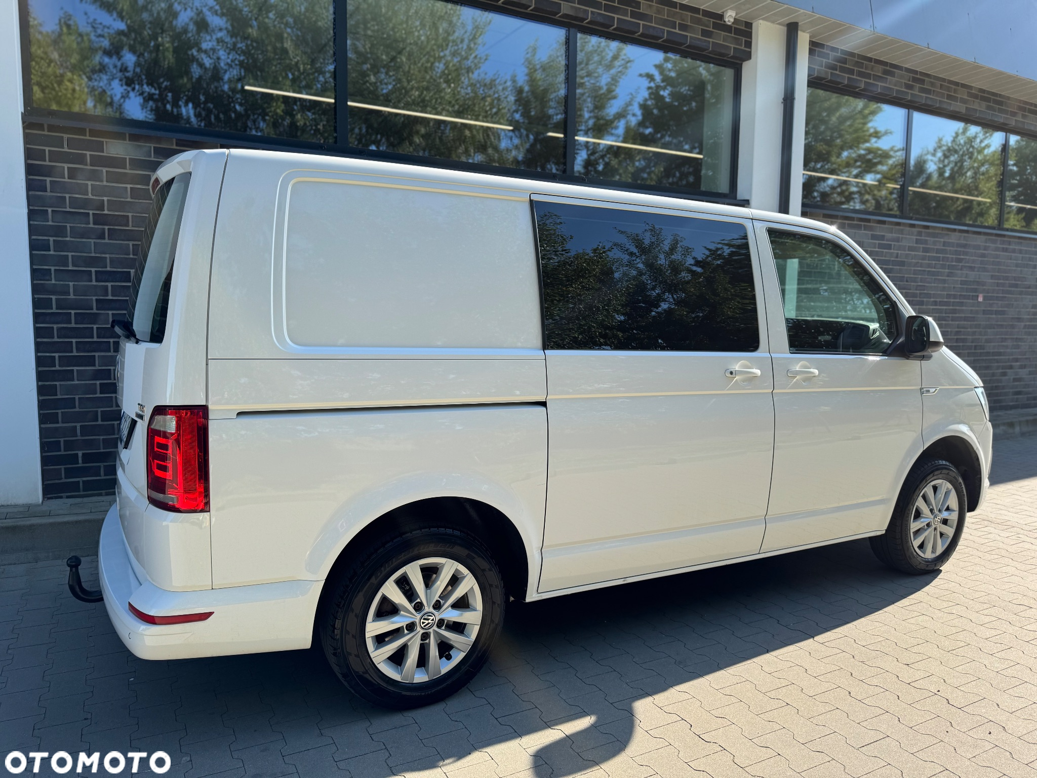 Volkswagen Transporter - 12