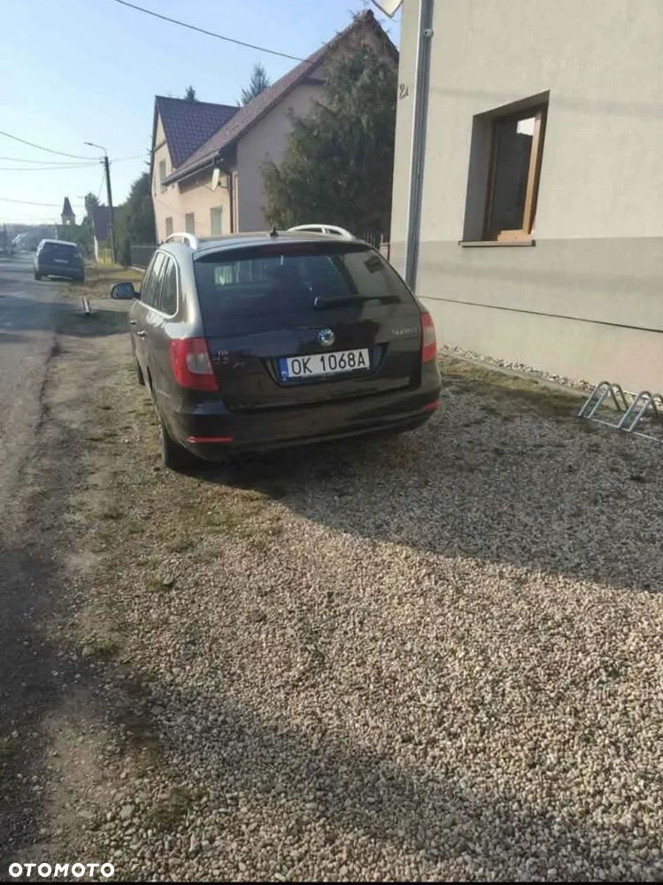 Skoda Superb 2.0 TDI Ambition - 12