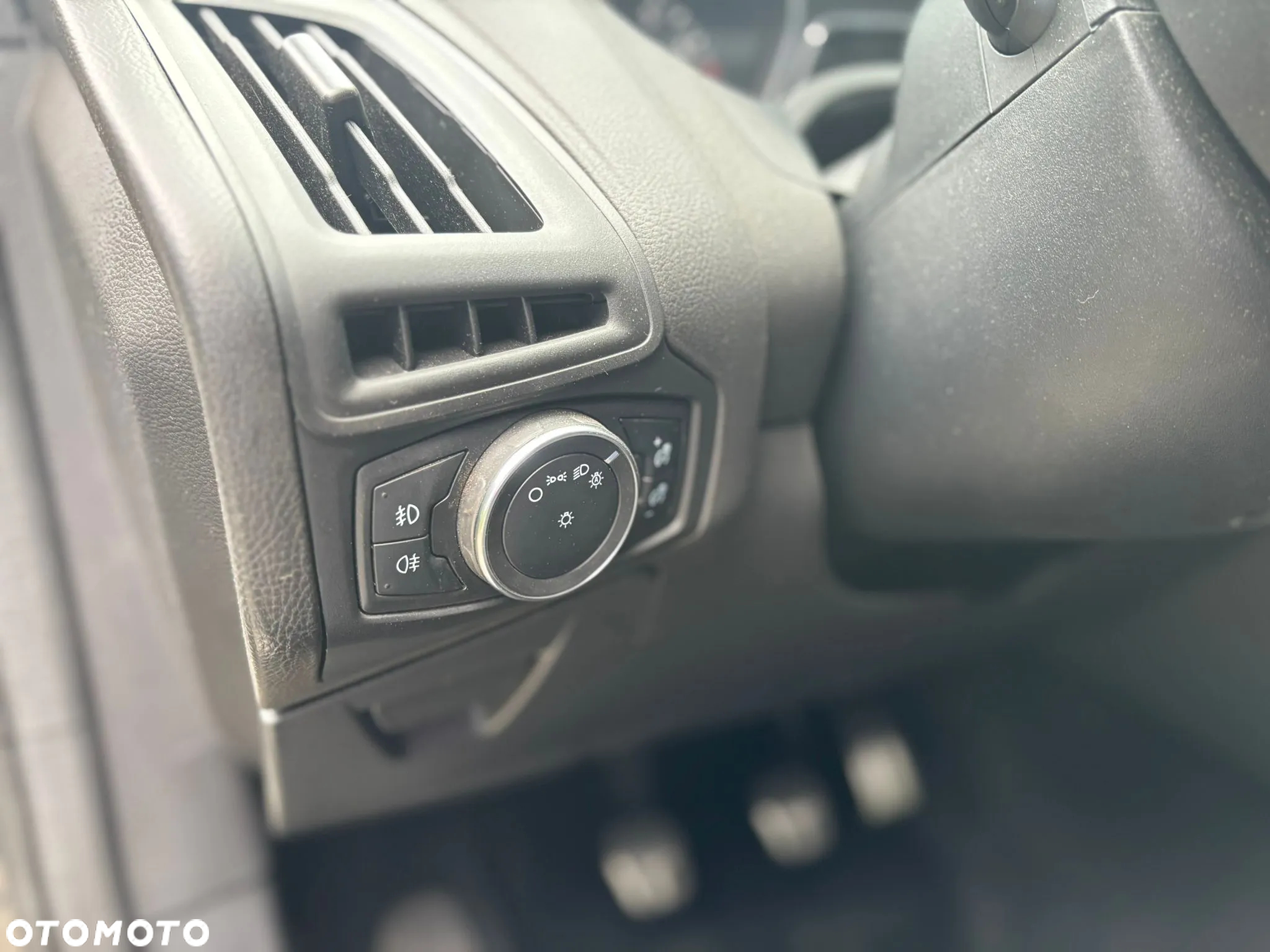 Ford Focus 1.5 EcoBoost Start-Stopp-System Titanium - 14