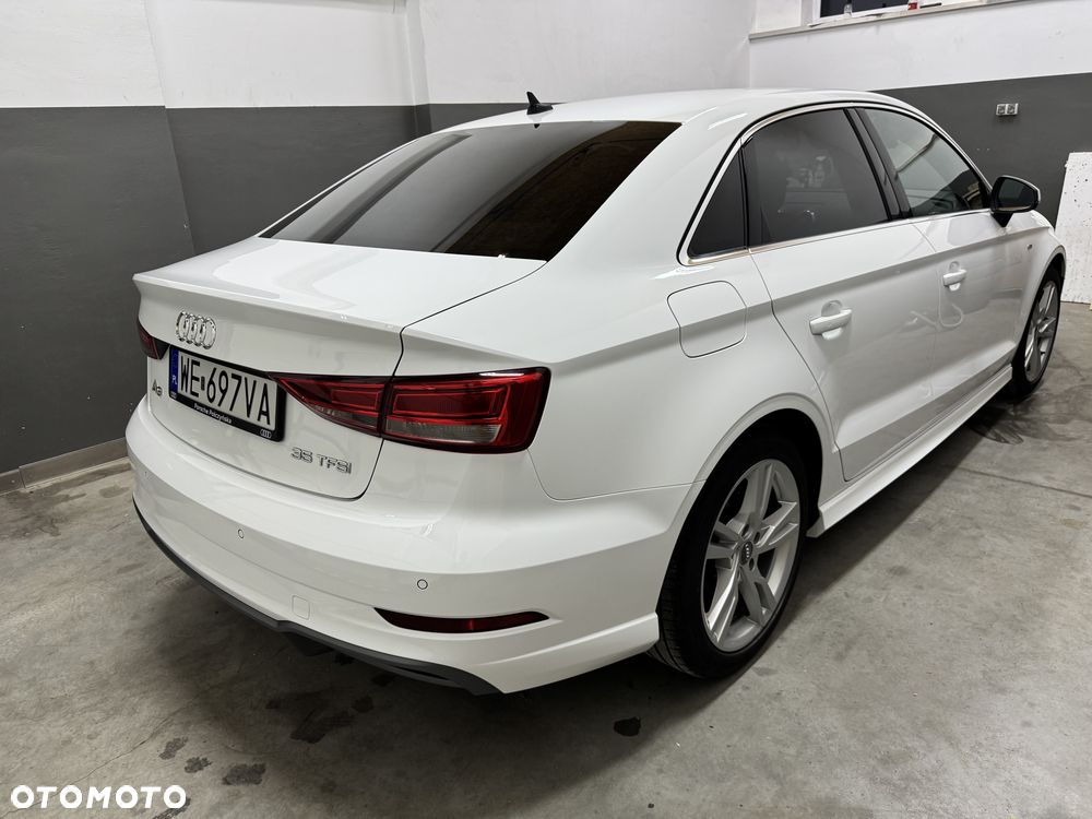 Audi A3 Limousine 35 TFSI S tronic - 4
