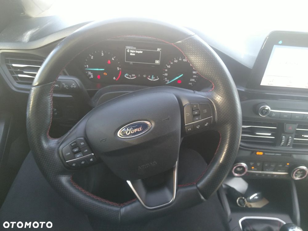Ford Focus - 7