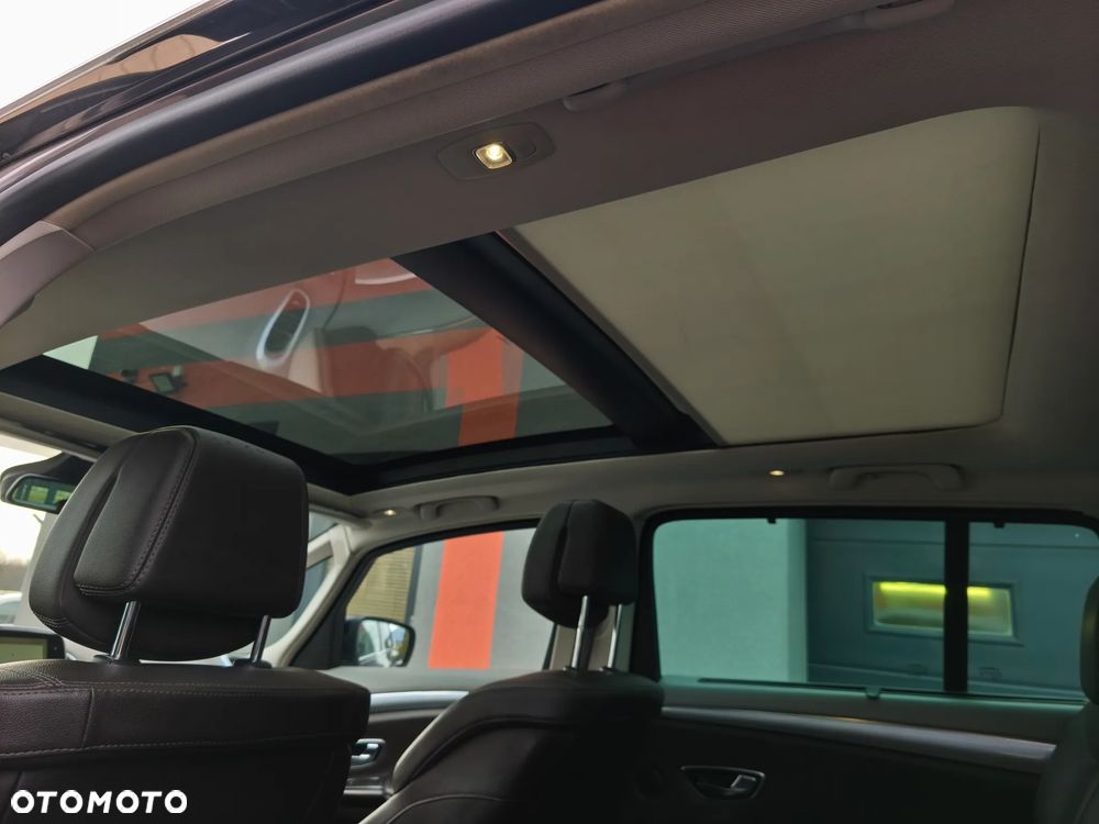 Renault Espace 1.6 dCi Energy Initiale Paris EDC 7os - 10