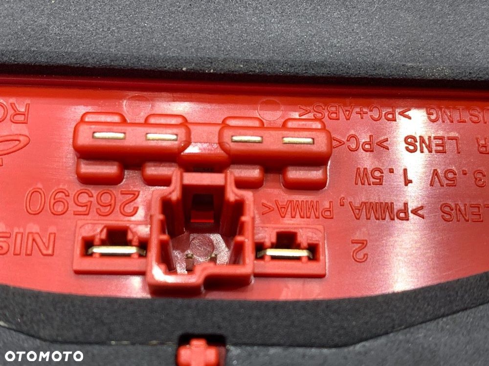 LAMPA STOP  NISSAN JUKE (F15) 2010 - 2022 1.2 DIG-T 85 kW [115 KM] benzyna 2014 - 2022 26590BV80A - 4