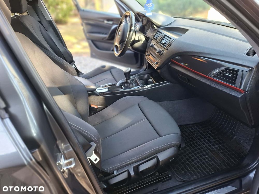 BMW Seria 1 118i Sport Line - 8