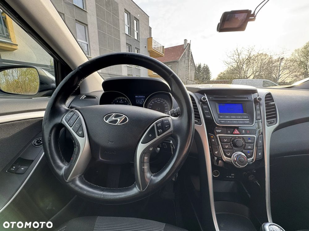 Hyundai i30 1.6 GDI Classic - 10