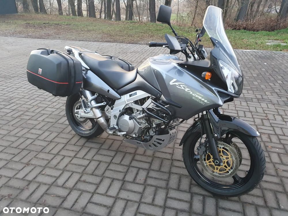 Suzuki V-STROM - 11