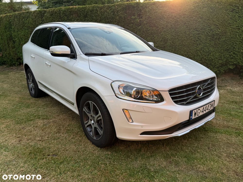 Volvo XC 60 D5 AWD Summum - 4