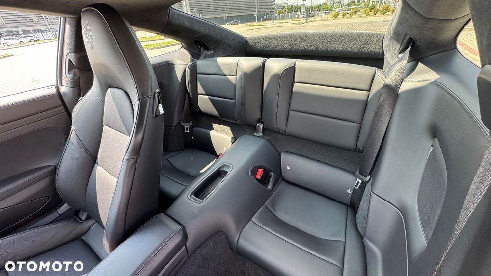 Porsche 911 Carrera 4S PDK - 9