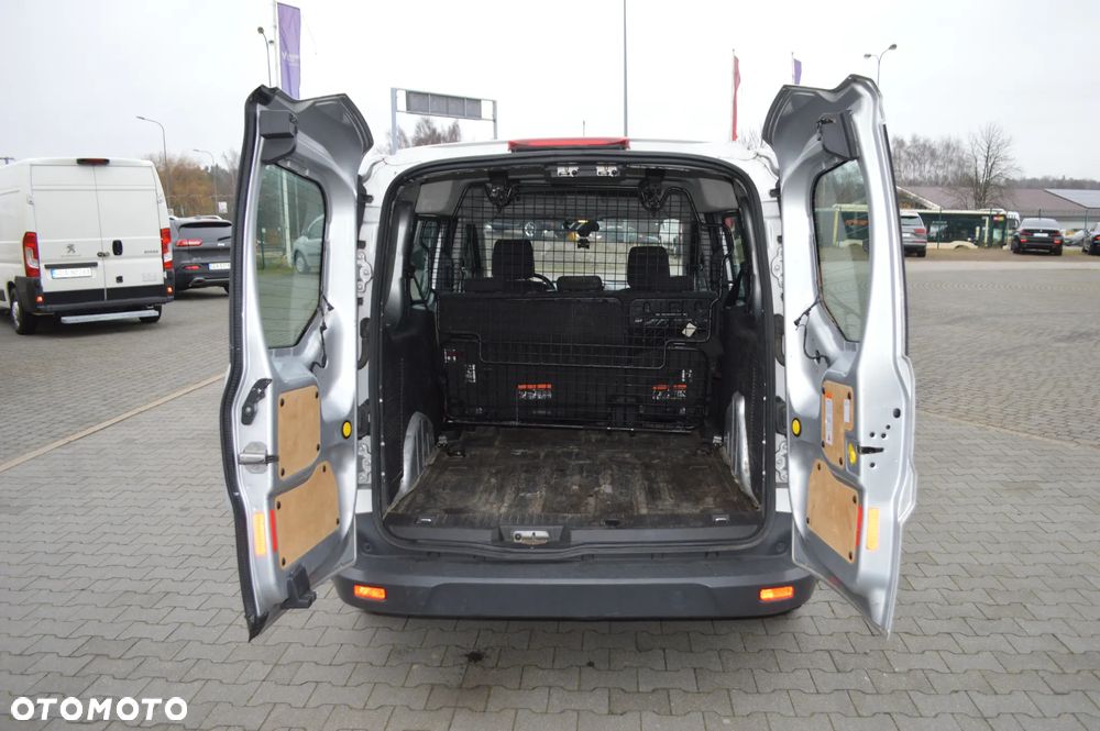 Ford Transit Connect - 11