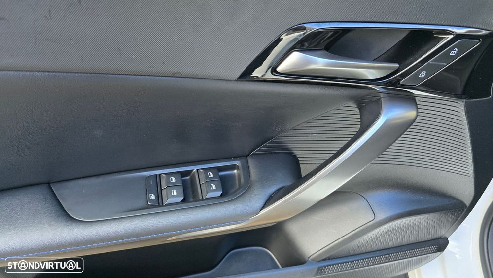 MG MG4 64 kWh Comfort - 8