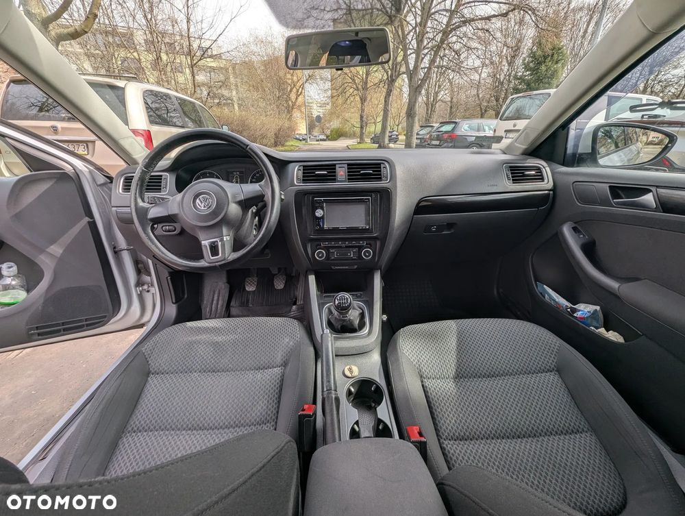Volkswagen Jetta 1.4 TSI Comfortline - 19
