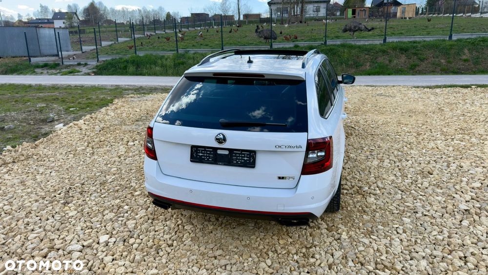 Skoda Octavia 2.0 TSI RS 245 DSG - 7