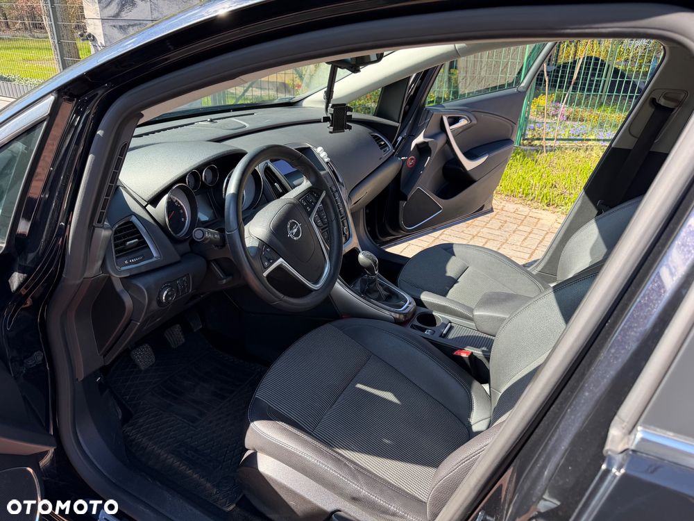 Opel Astra 1.6 - 9