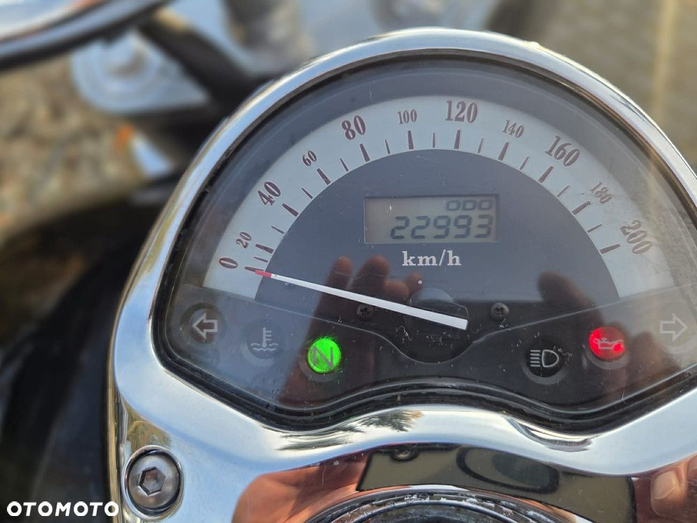 Honda VTX - 6
