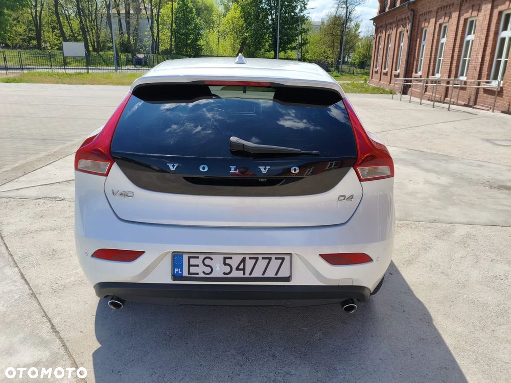 Volvo V40 - 6