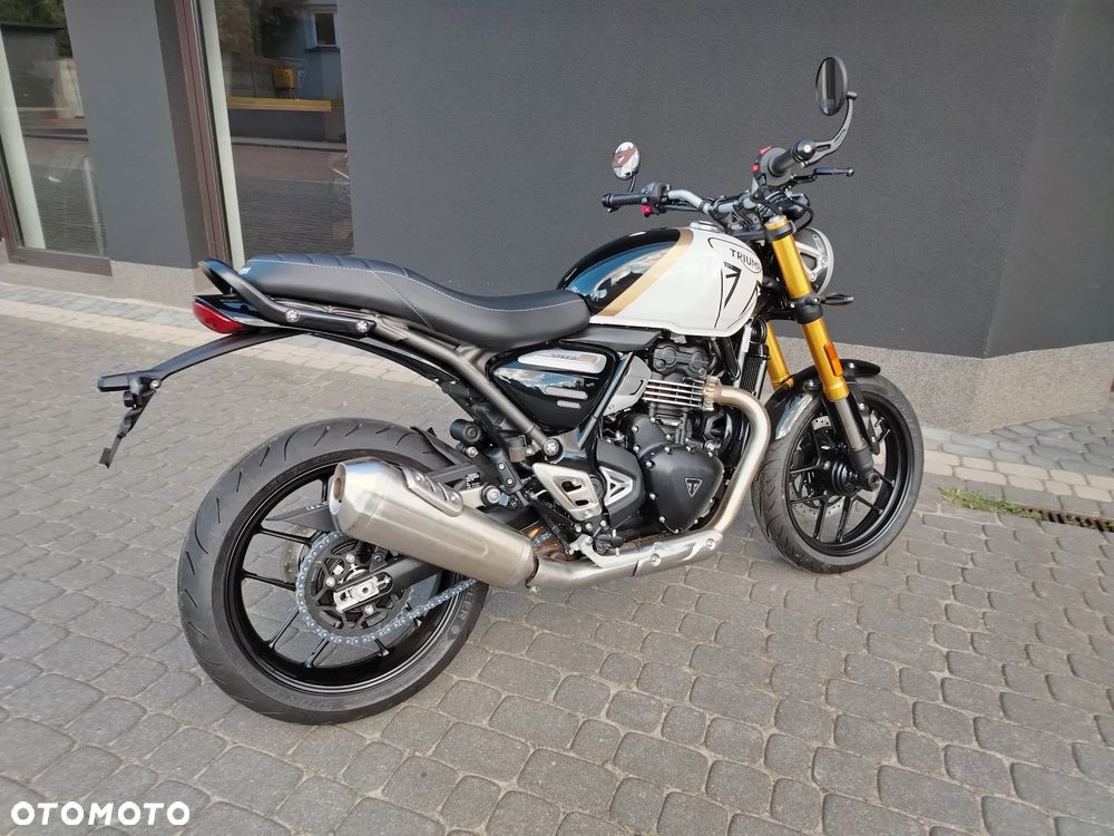 Triumph Speed Four - 9