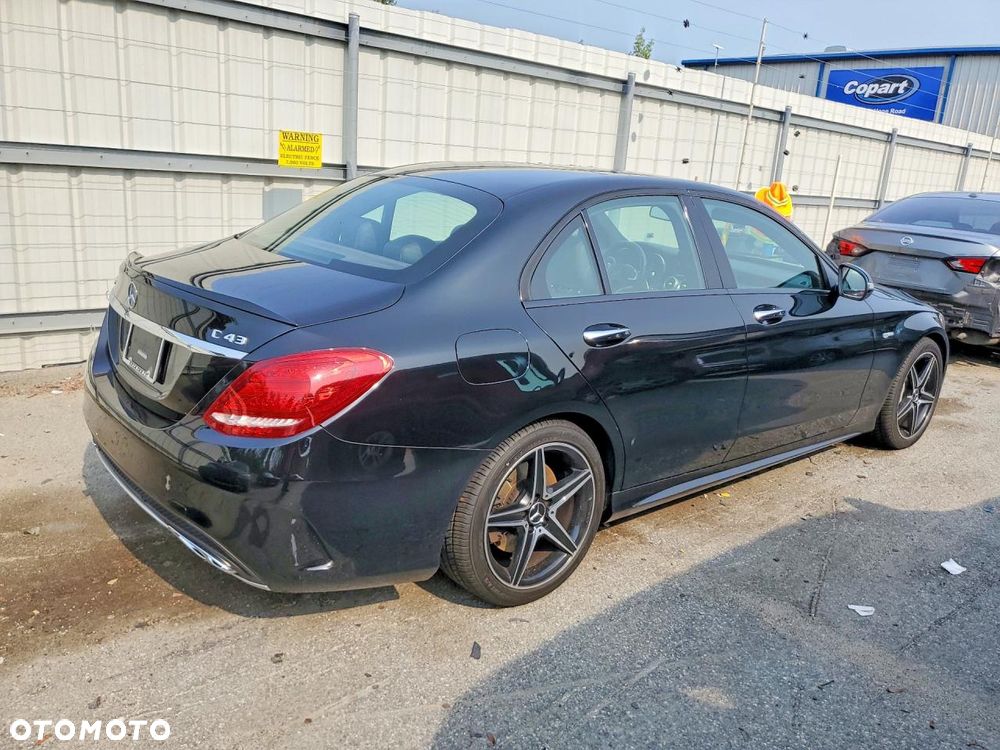 Mercedes-Benz Klasa C AMG 43 4Matic 9G-TRONIC - 4
