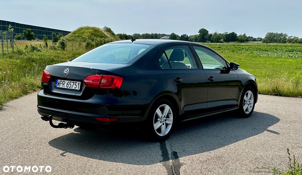 Volkswagen Jetta 1.4 TSI Comfortline - 3