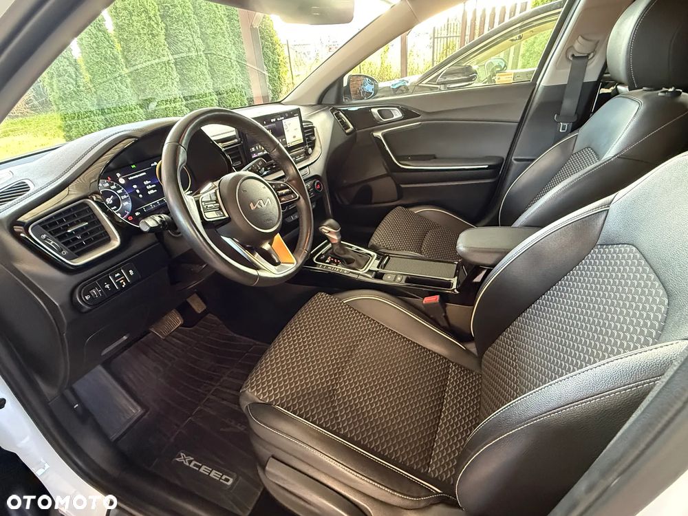 Kia XCeed 1.5 T-GDI Business Line DCT - 29