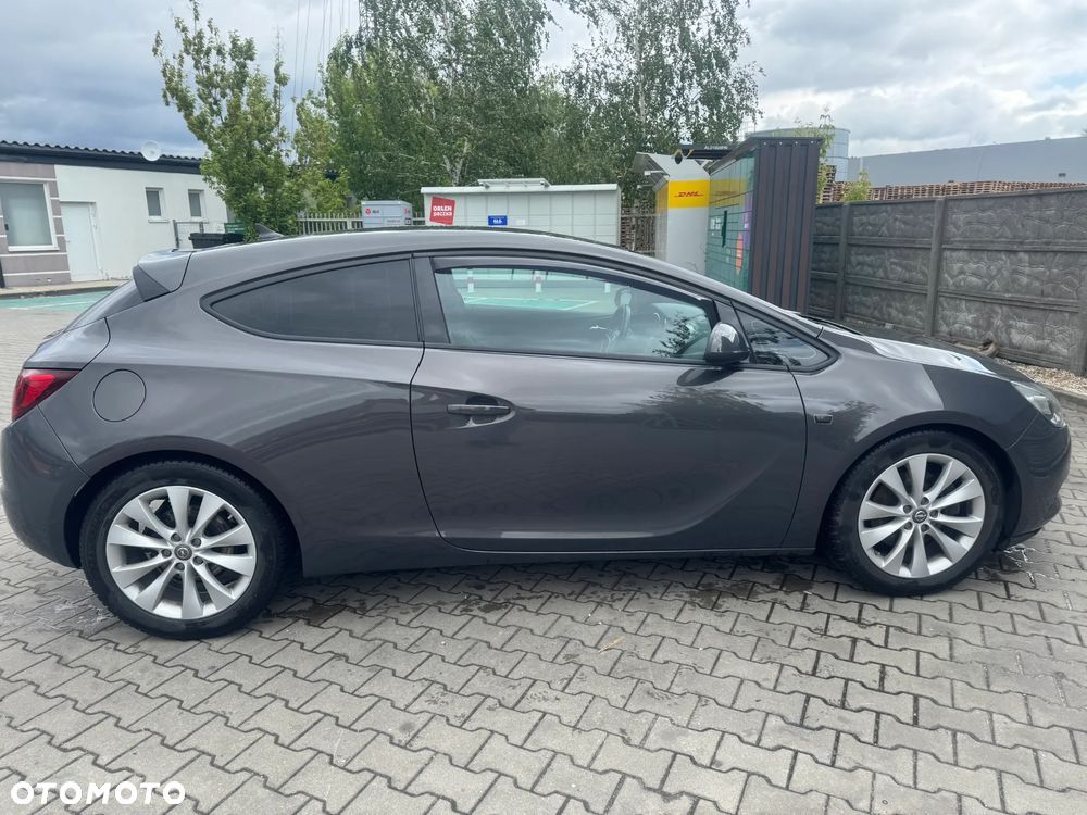 Opel Astra IV GTC 1.4 T Active - 6