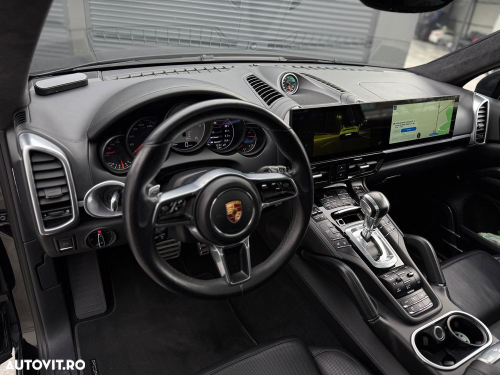 Porsche Cayenne - 19