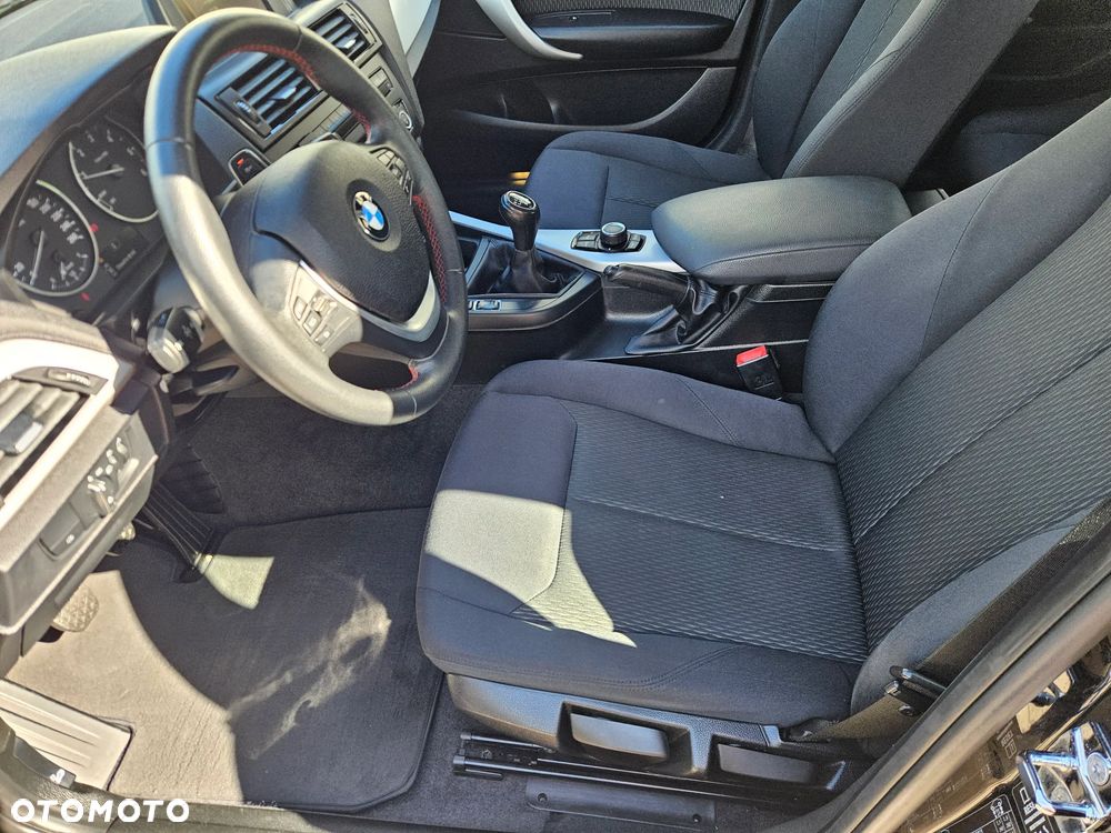 BMW Seria 1 118d DPF Edition Lifestyle - 29
