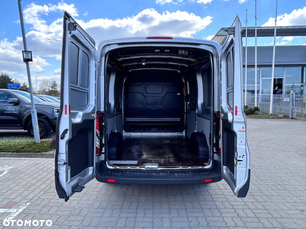 Ford Transit - 11