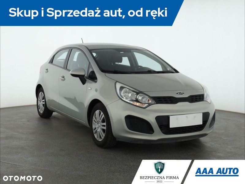Kia Rio - 2