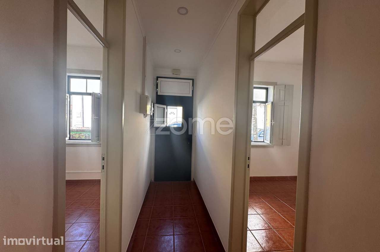 Moradia para arrendamento | T2 Venda Nova, Amadora - Grande imagem: 4/9