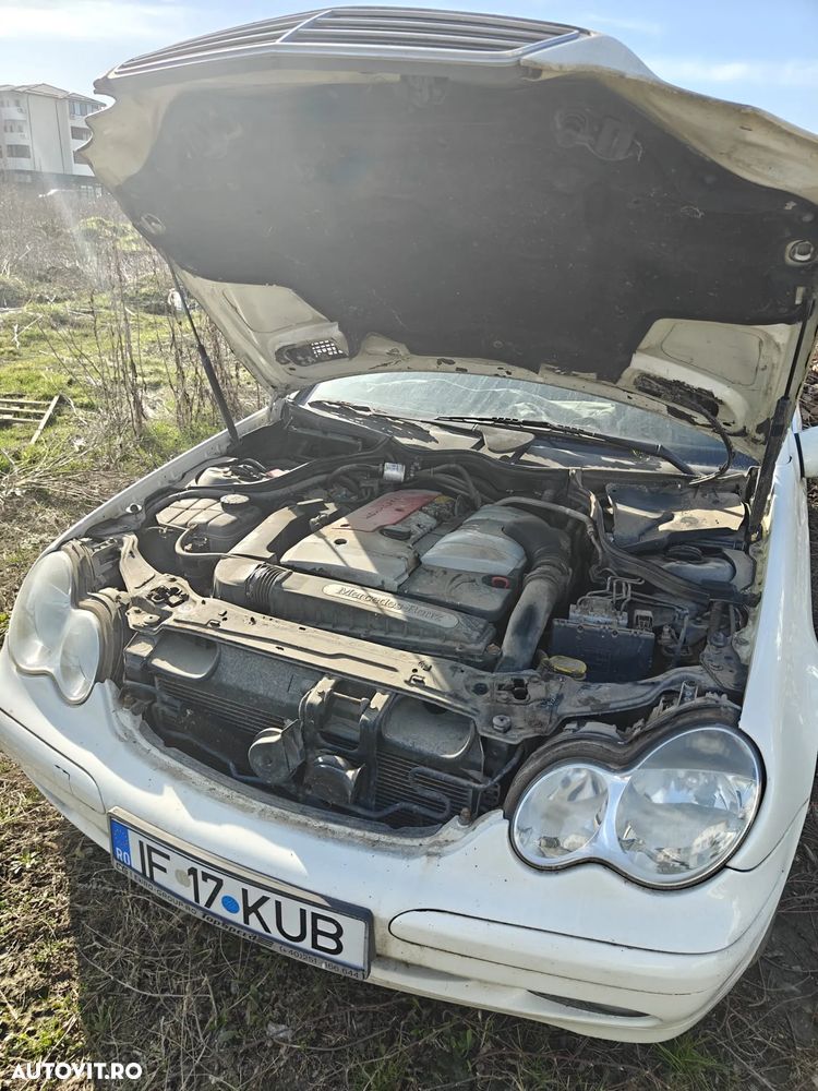 Mercedes-Benz C 200 Estate Esprit - 6