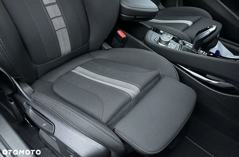 BMW X2 xDrive20d sport - 24