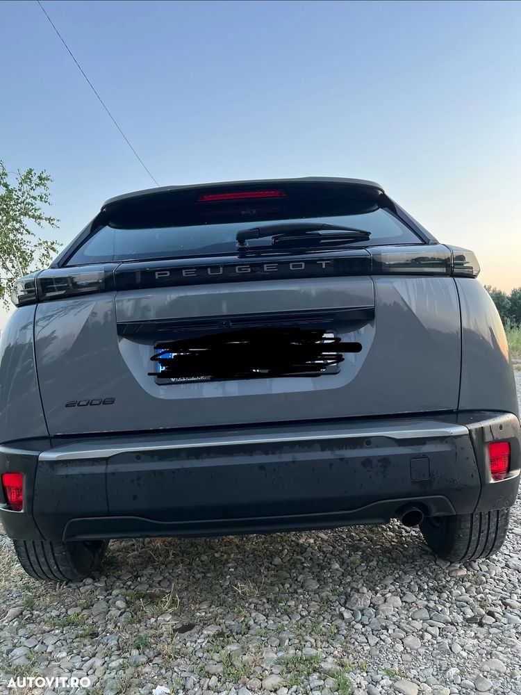 Peugeot 2008 - 5