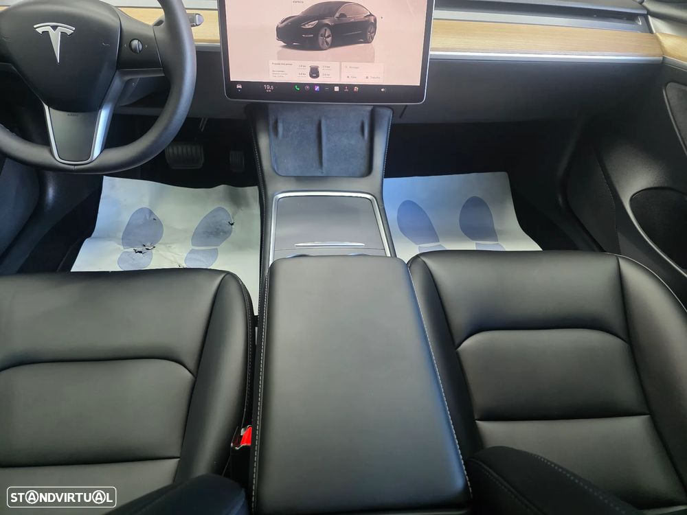 Tesla Model 3 Tração Traseira - 30