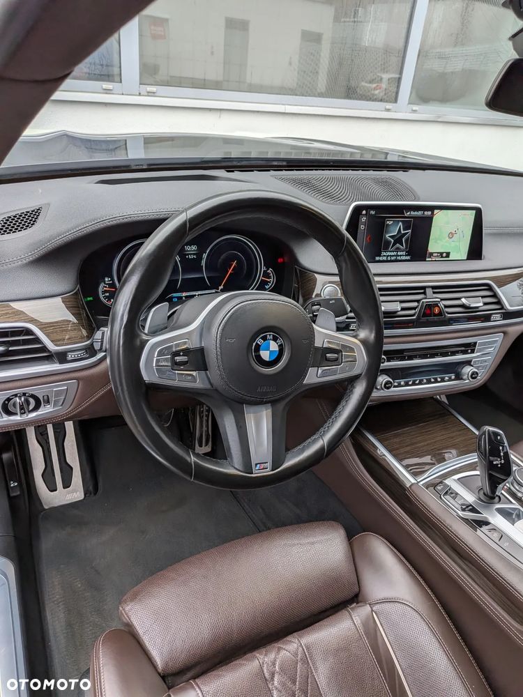 BMW Seria 7 730d xDrive - 9