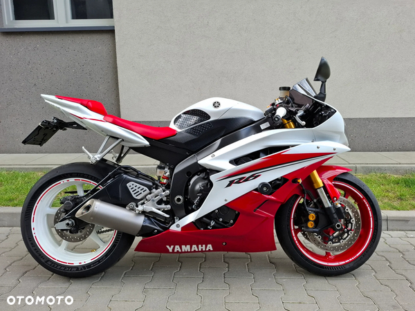 Yamaha R6