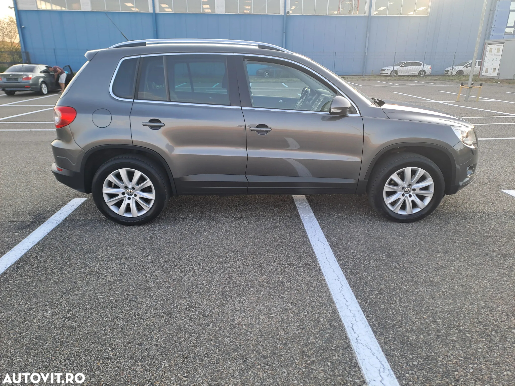 Volkswagen Tiguan 2.0 TDI DPF 4Motion Automatik Sport & Style - 17