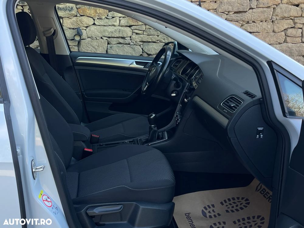 Volkswagen Golf 1.6 TDI (BlueMotion Technology) Comfortline - 30