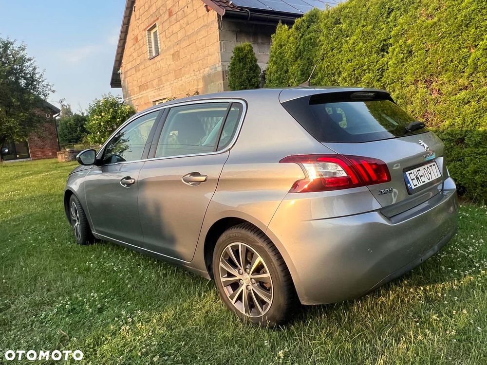 Peugeot 308 PureTech 130 GPF EAT8 Stop & Start Allure - 5